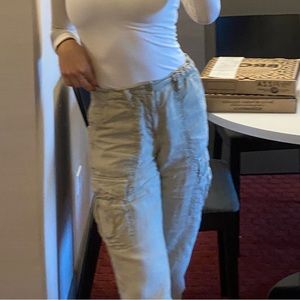 Le temps des cerises linen kaki cargo pants